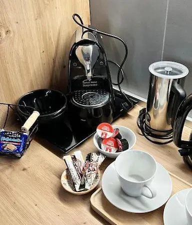New Modern In Apartamento Metković