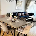 New Modern In شقة *
