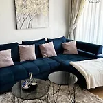 Lägenhet New Modern In