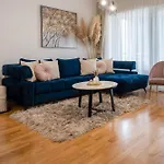 New Modern In Lägenhet Metković