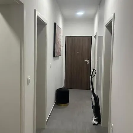 New Modern In Apartment *