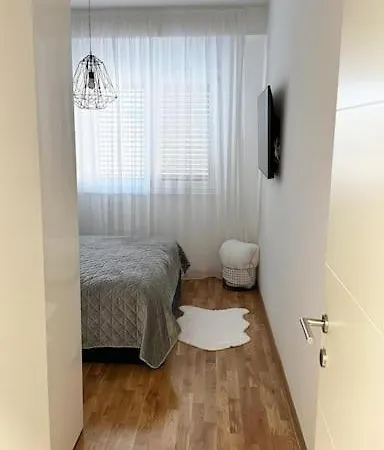 Apartment New Modern In *