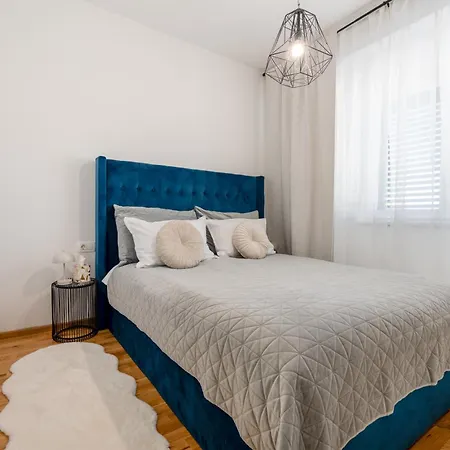 New Modern In شقة Metković