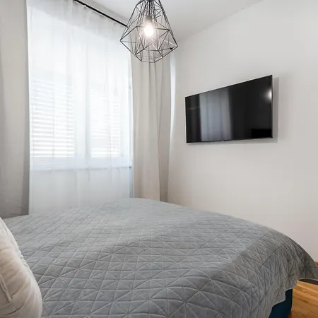 Appartamento New Modern In *