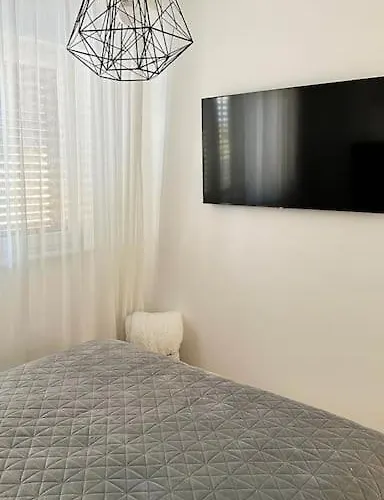 New Modern In Metković